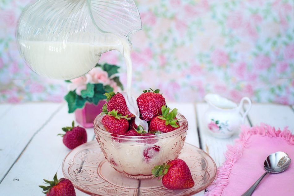 Strawberry Detox Smoothie